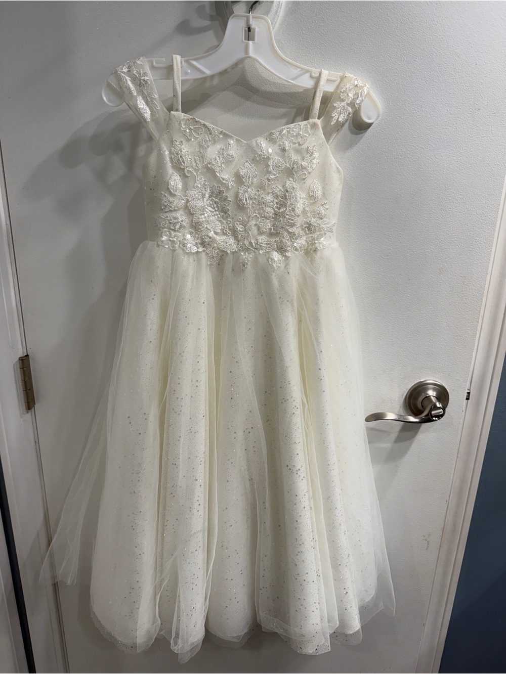 Girls Ivory Floral Lace Tulle Flower Girl Dress